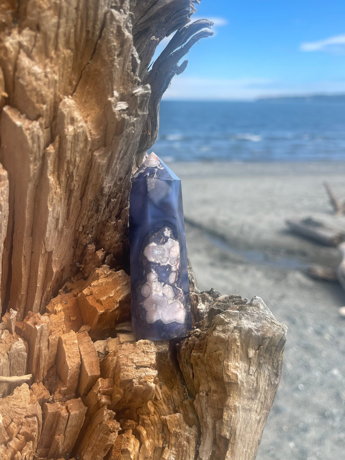 Blue Flower Agate Tower