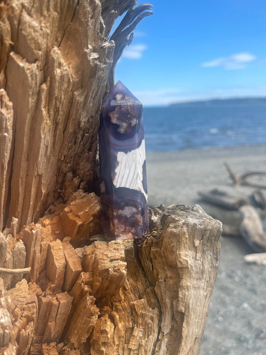Blue Flower Agate Tower